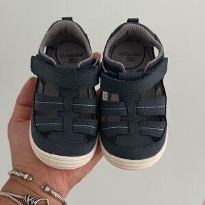 Stride Rite Navy Blue Kids Sandals, Size 6